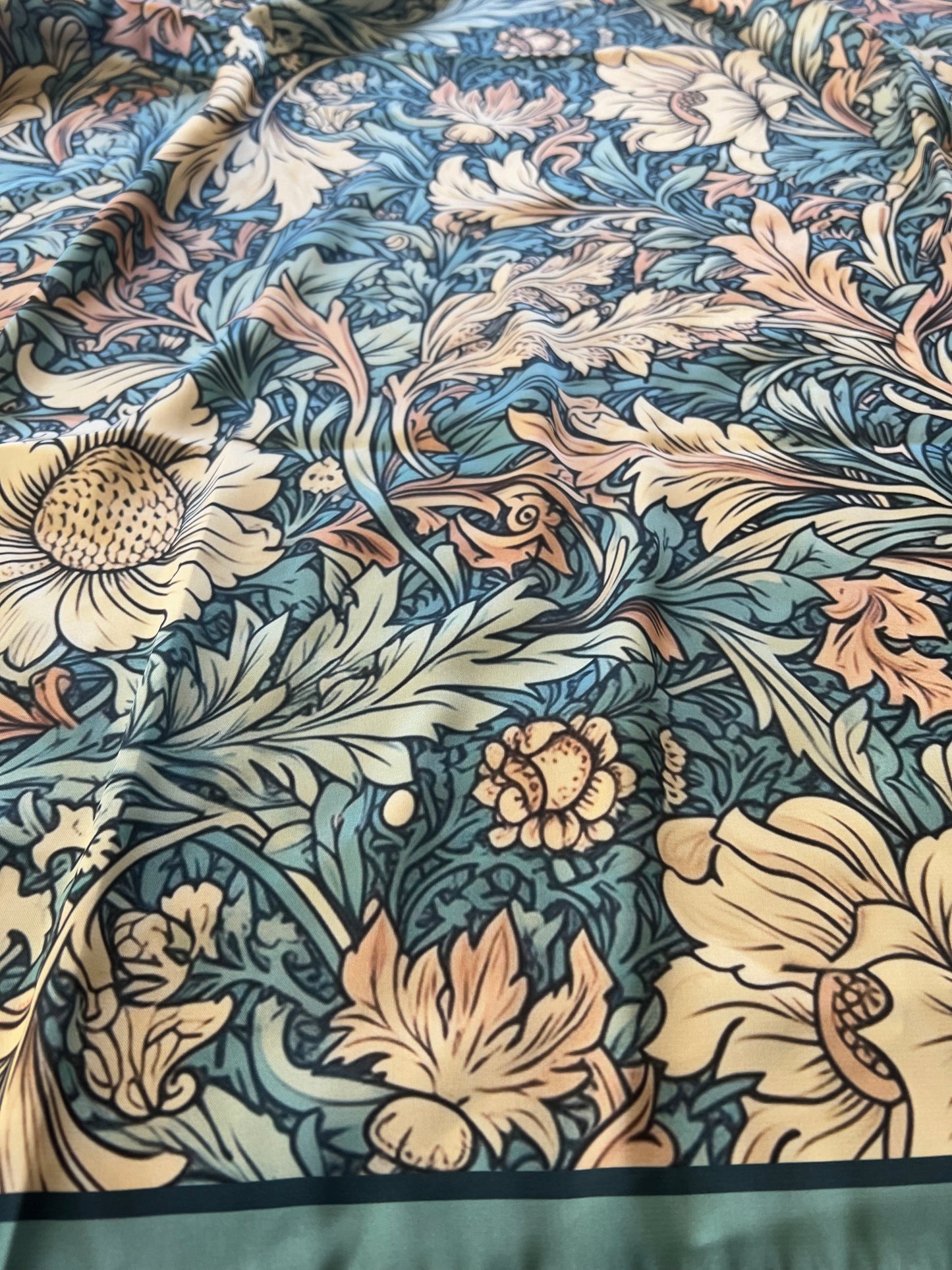 Foliage Elegance Wild Rag